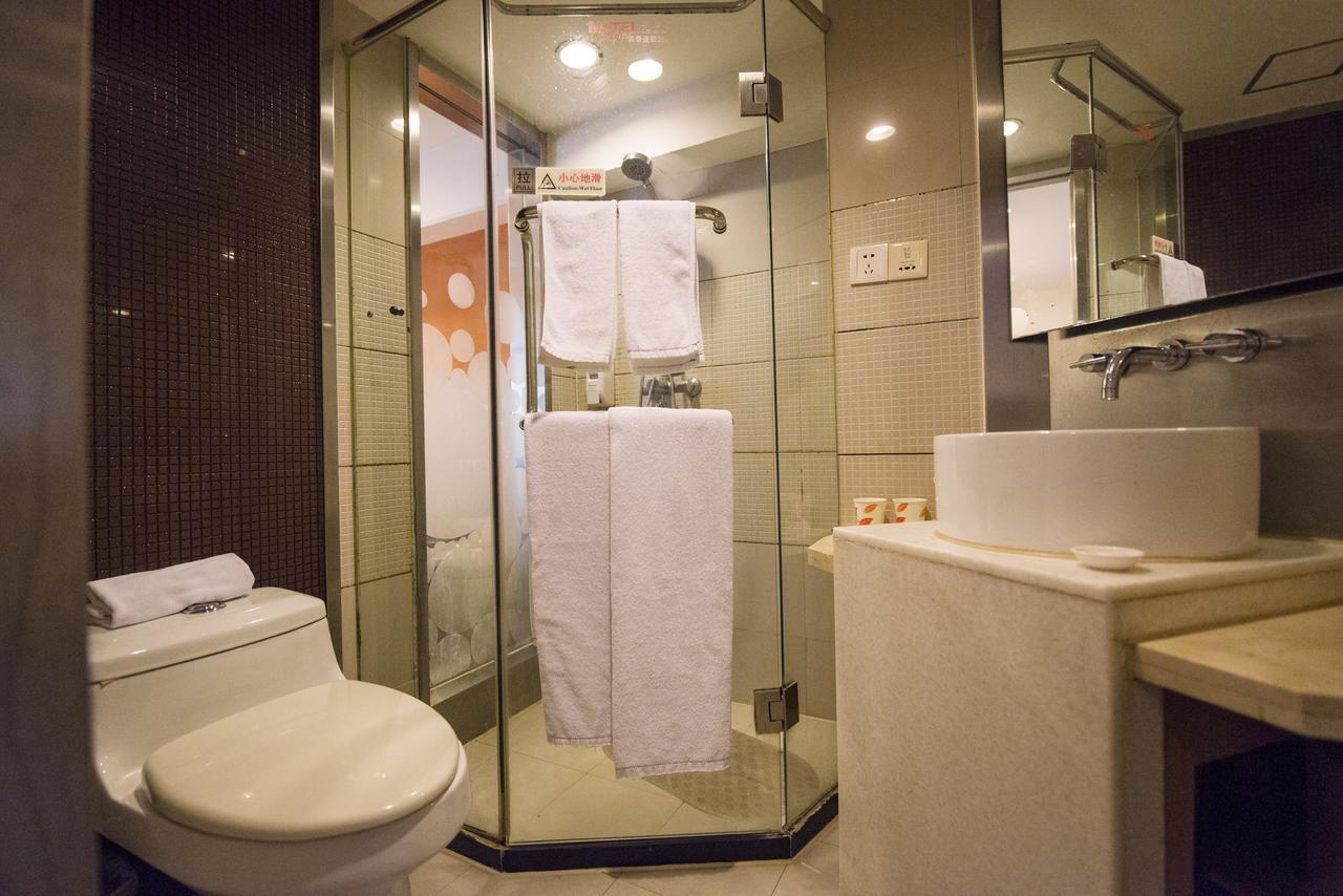Motel Zhenjiang Jiefang Road Esterno foto