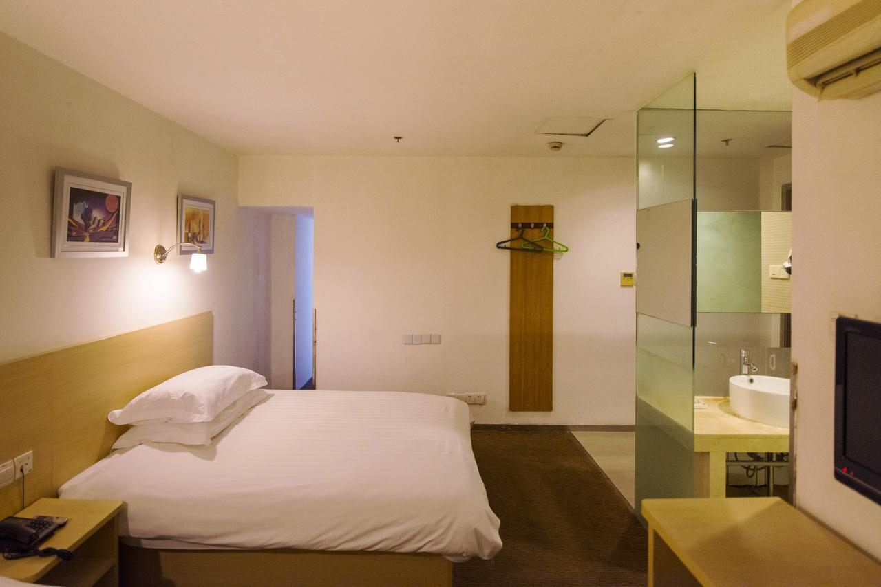 Motel Zhenjiang Jiefang Road Esterno foto